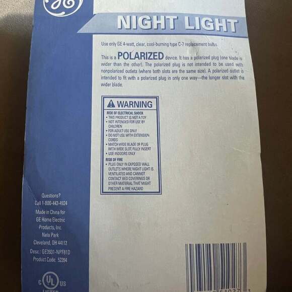 Hibiscus Flower Night Light - Picture 2 of 2